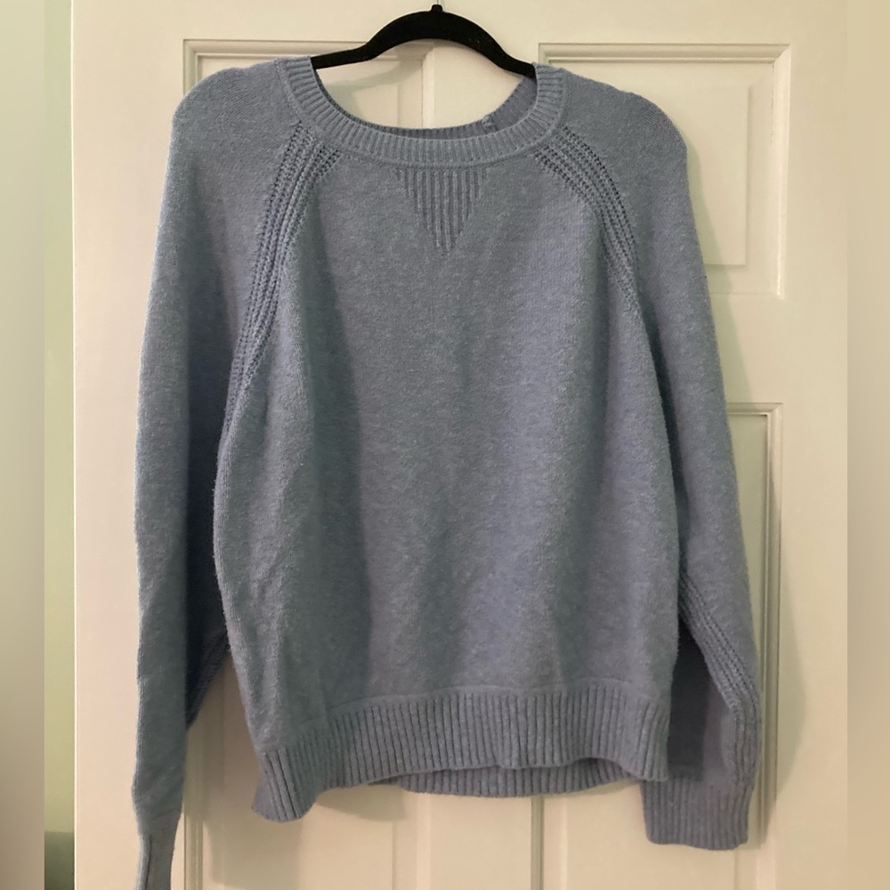 Universal Thread sweater